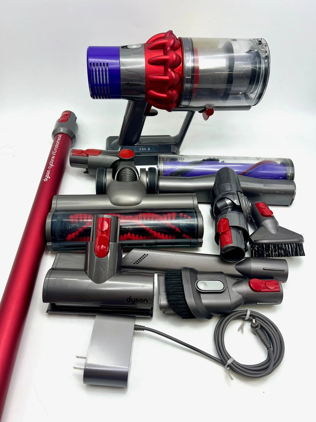 Pre-Owned - PURPLE/RED Cordless Vacuum Dyson (Fair) V10 Motorhead Stick 244393-01 Cyclone