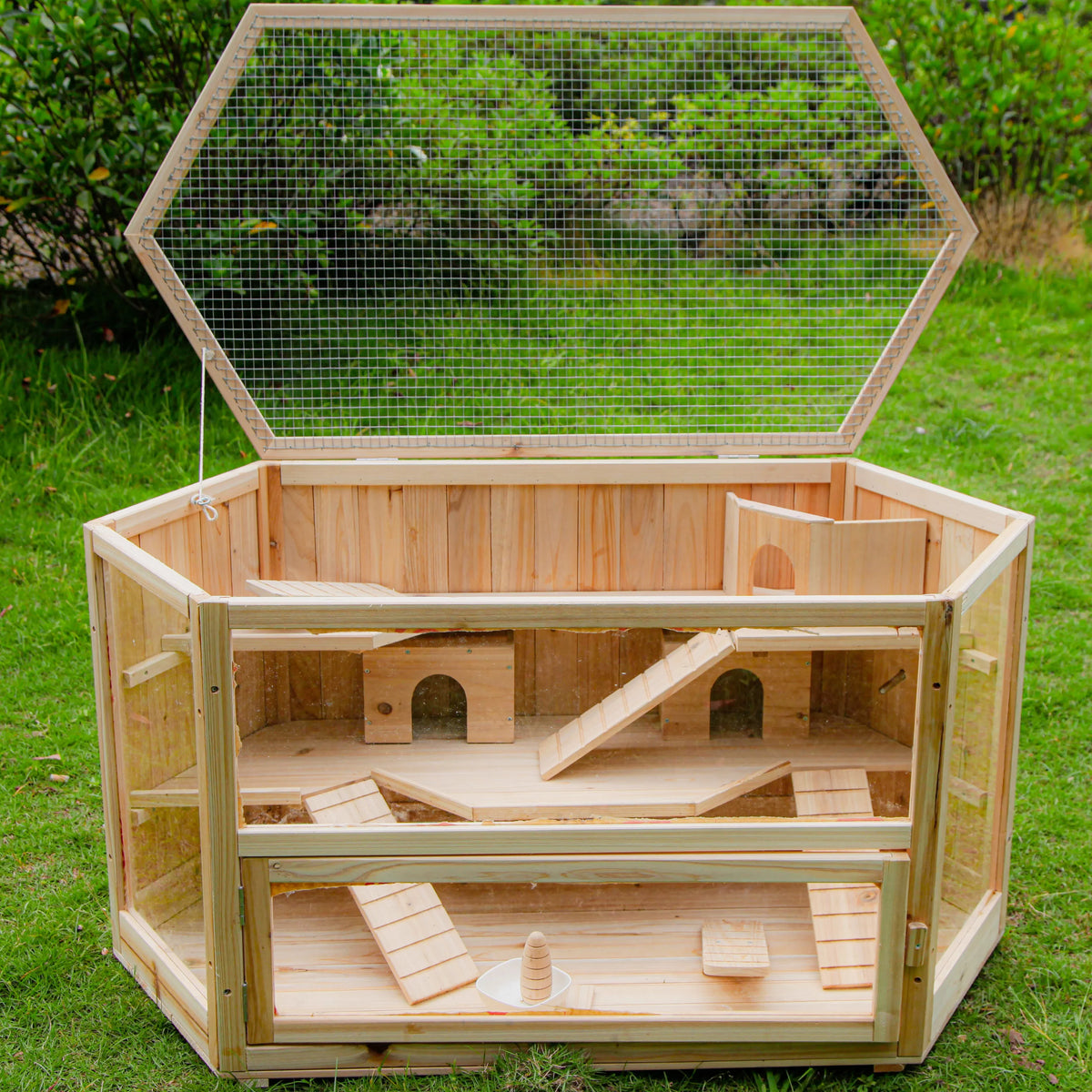 WHC001 Pig, Hamster ALEKO Guinea Wood Deluxe Mansion, 3-Tier Fir Large